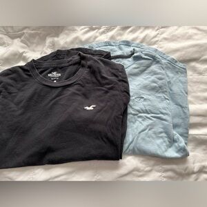 3 long sleeve Hollister shirts